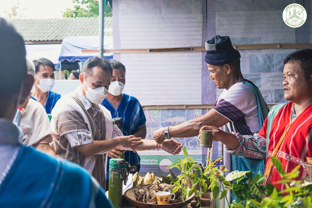 งานลานวัฒนธรรมกลุ่มชาติพันธุ์กะเหรี่ยง Pgaz K’nyauz av lu av laj งานลานวัฒนธรรมกลุ่มชาติพันธุ์กะเหรี่ยง Pgaz K’nyauz av lu av laj